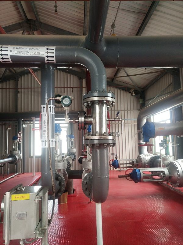 ���̰���